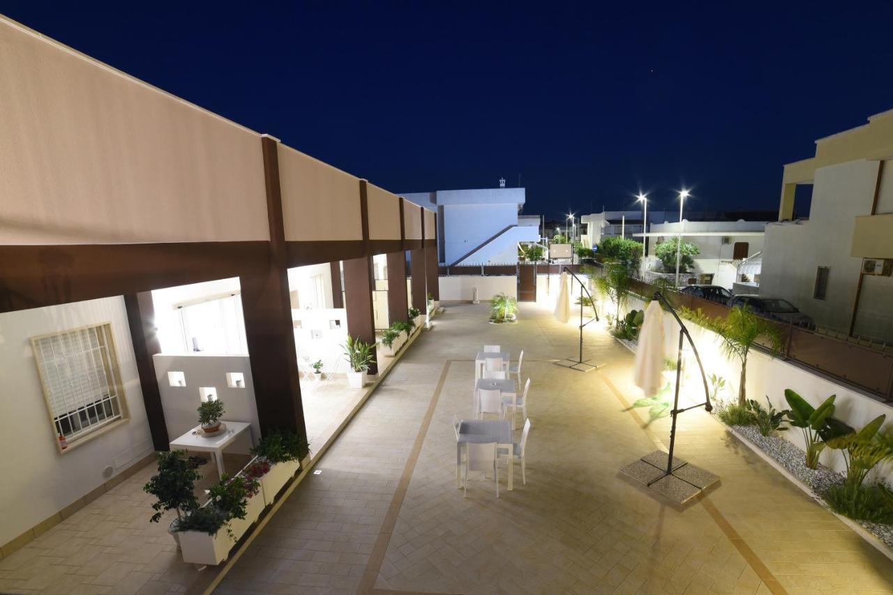 B&B Il Fiorone Torre Canne Exterior foto